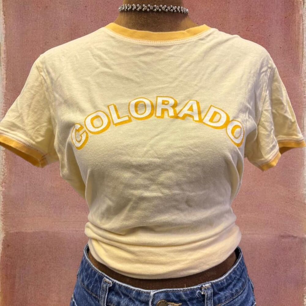 Vintage Y2K Hiking Outdoor Gorpcore Camping Yellow Colorado